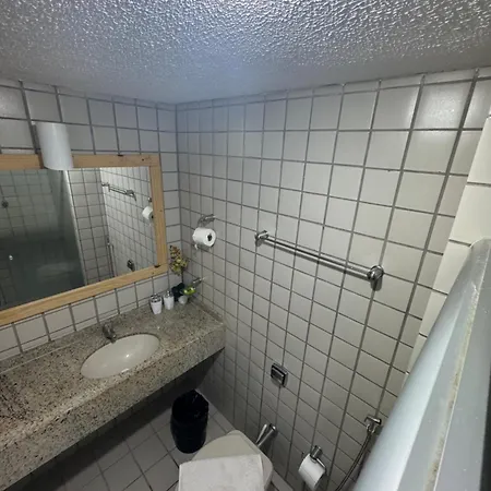 Bellagio Ponta Dareia Flat Economico Beira Mar Ferreira Hospedagens Apartment Sao Luis  Room photo