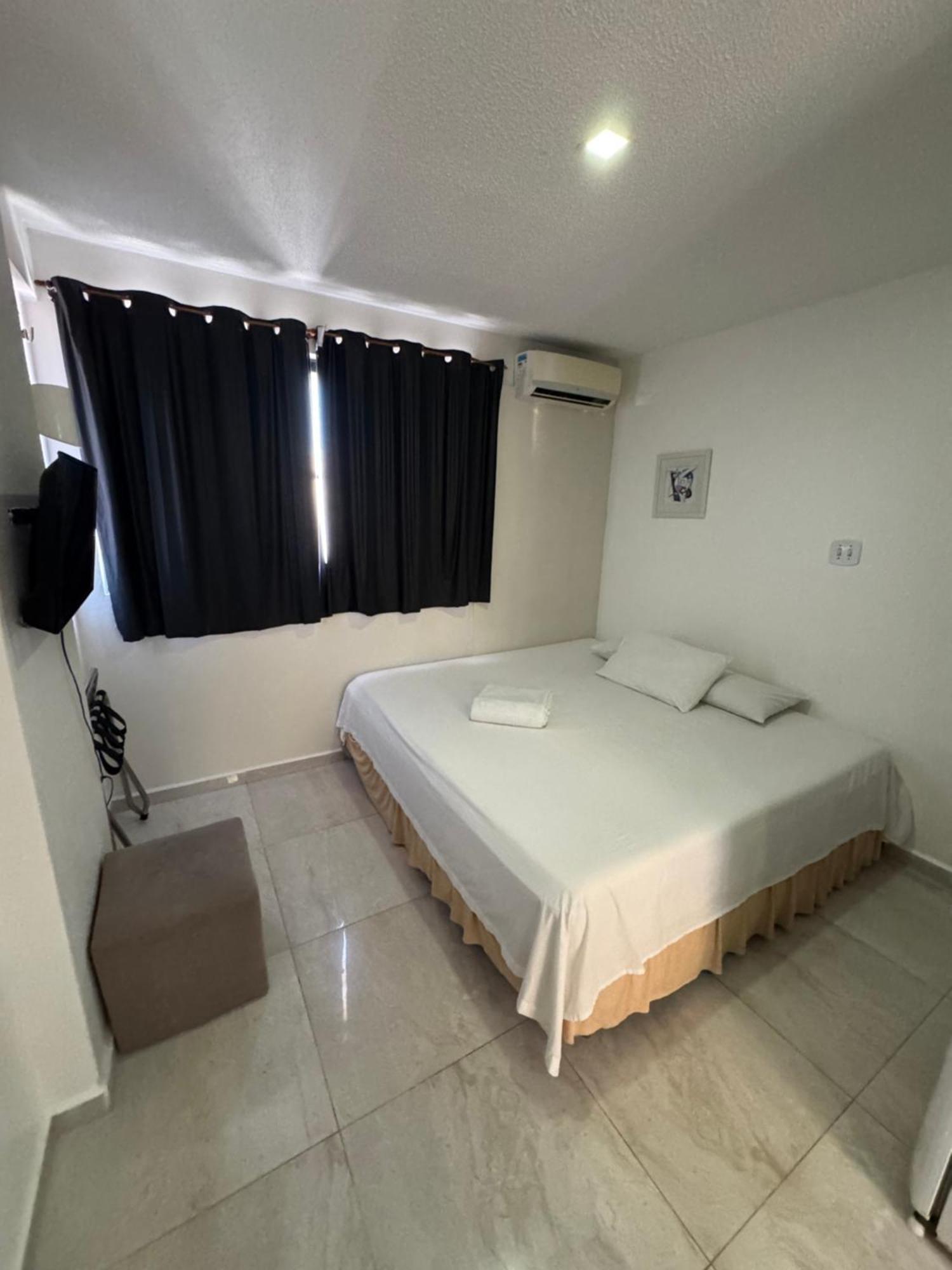 Bellagio Ponta Dareia Flat Economico Beira Mar Ferreira Hospedagens Sao Luis (Maranhao)